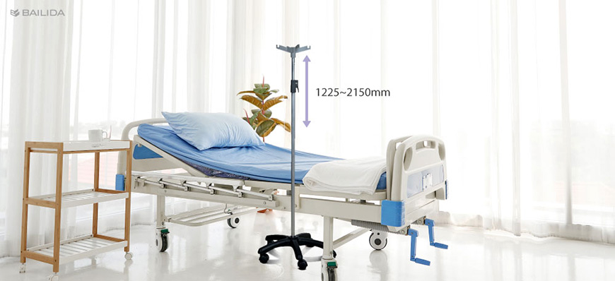 BAILIDA IV Pole offers you the ability to hang multiple IV bags at ease.